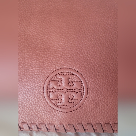 Tory Burch Antique Rose Purse - Picture 4 of 12